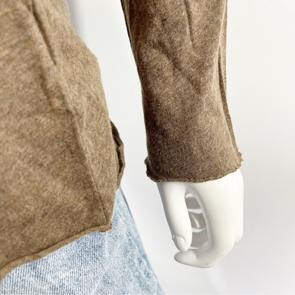 J. Crew Brown Long Sleeve T-Shirt Top Size S Long Sleeve Round Neck Casual New - Picture 3 of 9